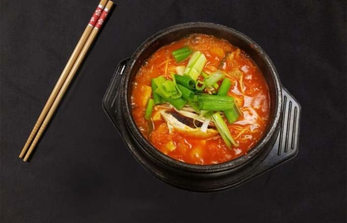 15-Kimchi-Soup-705x470