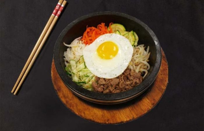 18-Dol-Sot-Bi-Bim-Bop-705x470